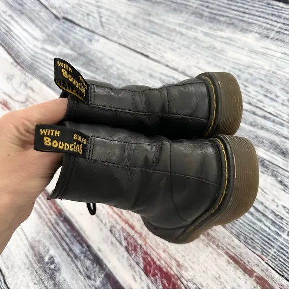 Dr. Martens 1460 Black Leather Classic Lace Up Boots