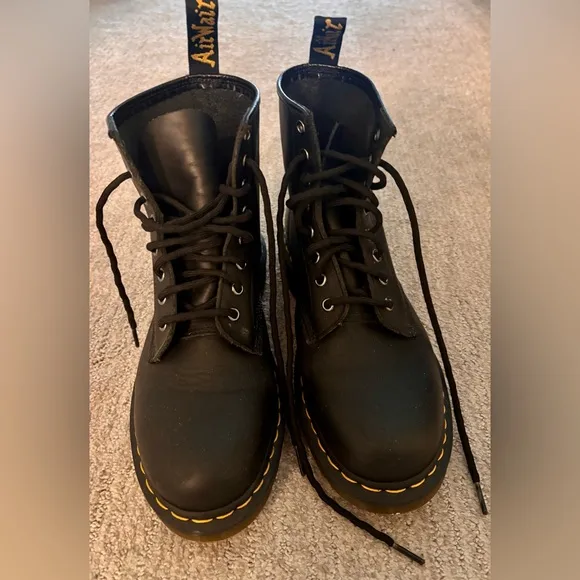 Dr. Martens 1460 Men’s Boots