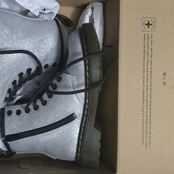 Dr. Martens 1460 Silver Glitter J Size 12 Boots