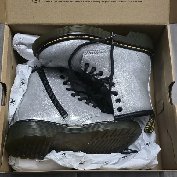 Dr. Martens 1460 Silver Glitter J Size 12 Boots