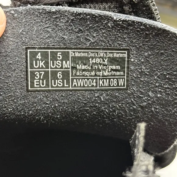 Dr. Martens 1460 Y Black Patent Leather Ankle Boots Women's Size 6