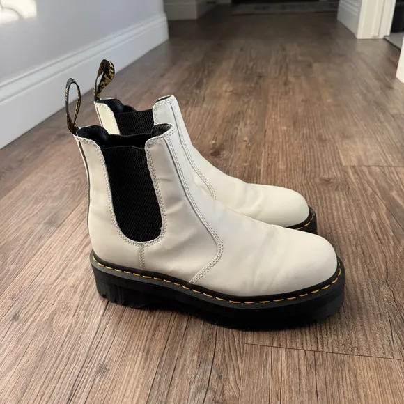 Dr. Martens 2976 Quad White Chelsea Boots Size 10