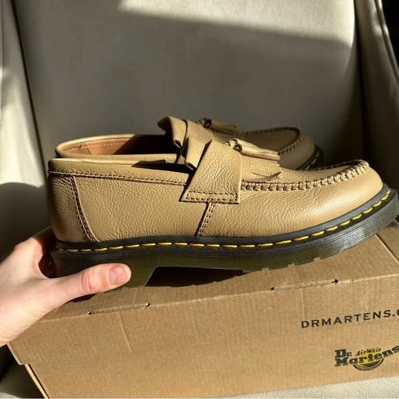 DR. Martens ADRIAN VIRGINIA LEATHER TASSEL LOAFERS