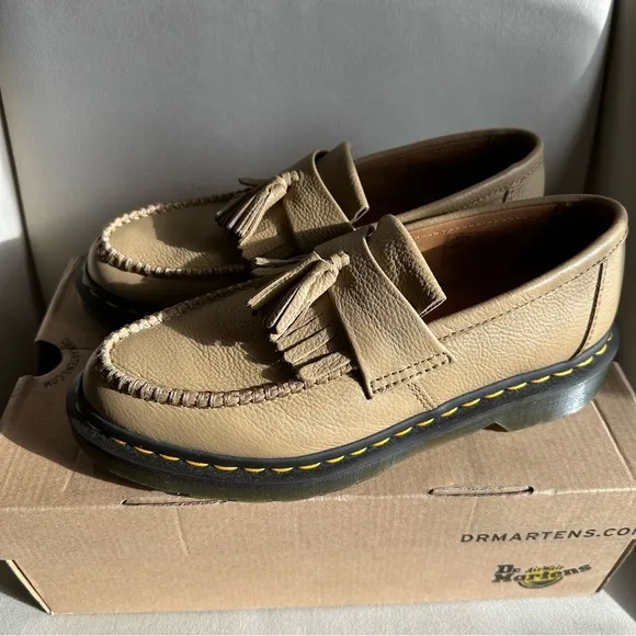 DR. Martens ADRIAN VIRGINIA LEATHER TASSEL LOAFERS