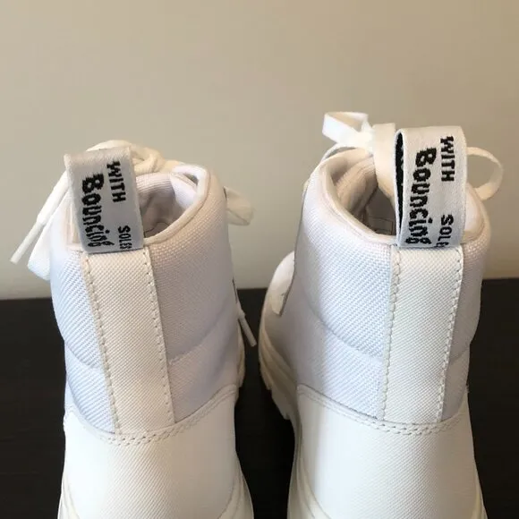 Dr Martens Airwair White Womens Boots - Size 7 (38 EU)