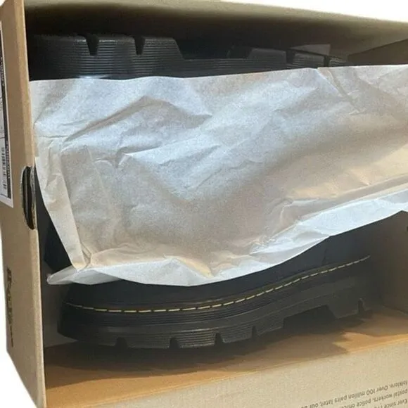 Dr. Martens AirWair Embury W/8 M/7 Wyoming Boots Black Unisex Bouncing Soles New