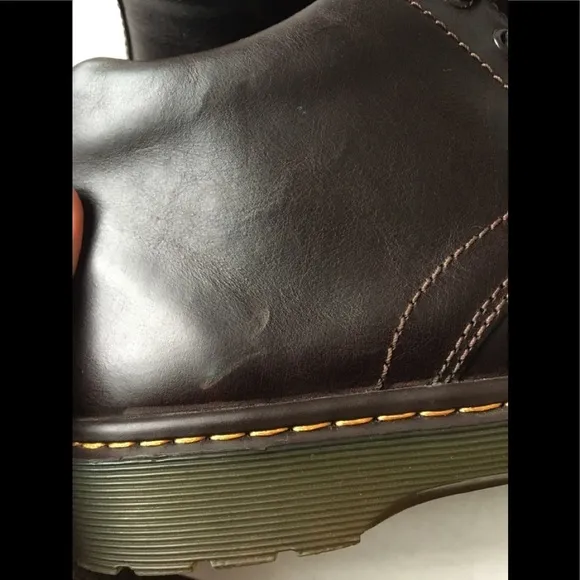 Dr. Martens Barnie Chukka Boot