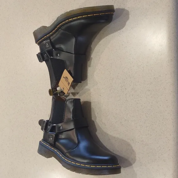 Dr. Martens Black 2976 Wilcox Leather Boots Men's 7.5 / Women's 8.5 NWT