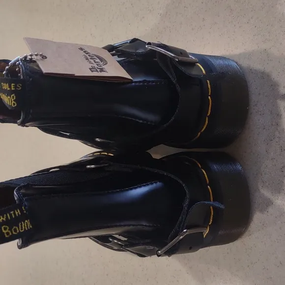 Dr. Martens Black 2976 Wilcox Leather Boots Men's 7.5 / Women's 8.5 NWT