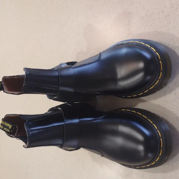 Dr. Martens Black 2976 Wilcox Leather Boots Men's 7.5 / Women's 8.5 NWT
