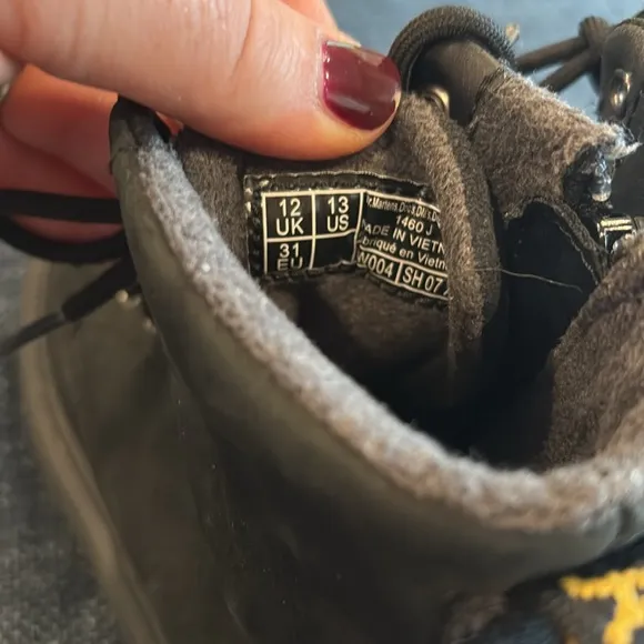Dr. Martens Black YELLOWSTONE Leather Boots