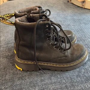 Dr. Martens Black YELLOWSTONE Leather Boots
