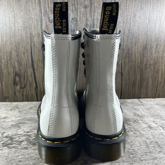 Dr. Martens Boots Women’s Size 6 White 1460 Smooth Leather Lace Up - Worn Once