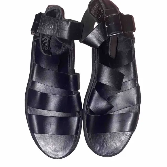 Dr Martens Clarissa Sandals Womens Size 11 Black Leather Quad Platform Gladiator
