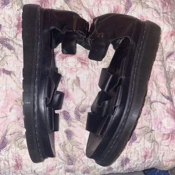 Dr Martens Clarissa Sandals Womens Size 11 Black Leather Quad Platform Gladiator