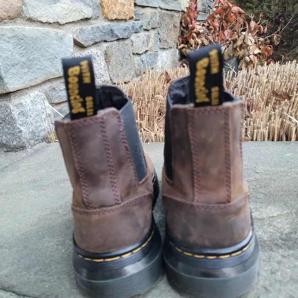 Dr. Martens Embury Chelsea boots