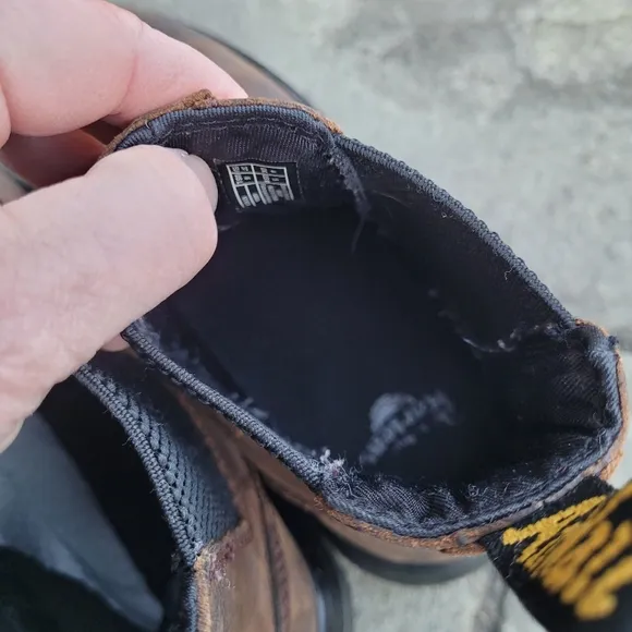 Dr. Martens Embury Chelsea boots
