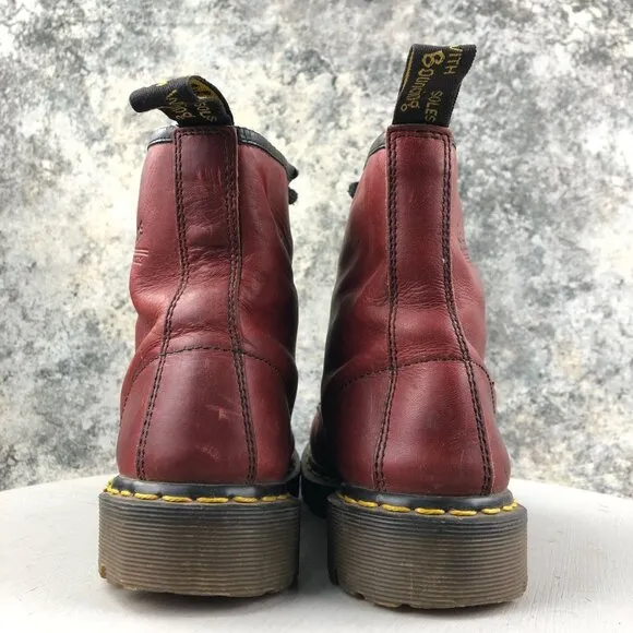 Dr. Martens ENGLAND Vintage Men's Size 7 Red Leather Lace-Up 1460 Ankle Boots