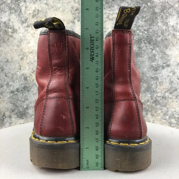 Dr. Martens ENGLAND Vintage Men's Size 7 Red Leather Lace-Up 1460 Ankle Boots