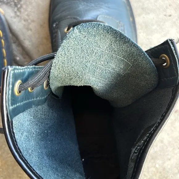 dr. martens forest green pebble leather 8 eye boots
