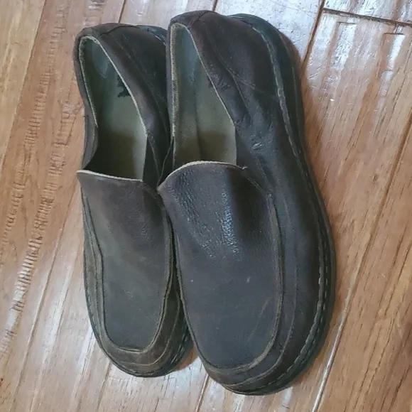 Dr. Martens Lennon brown leather loafers