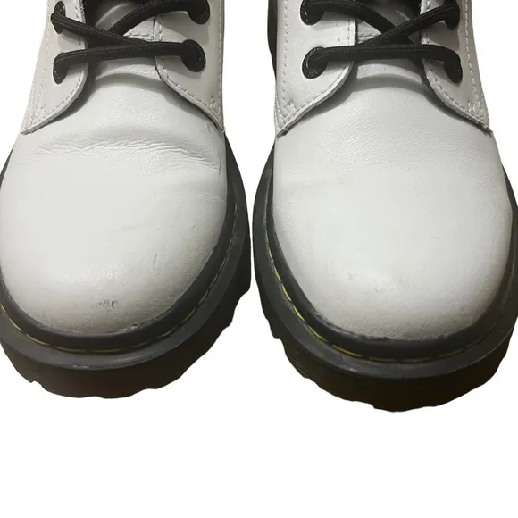 DR. MARTENS Luana 7 Eye Boots in White Size 8 — minor scuffs shown in photos