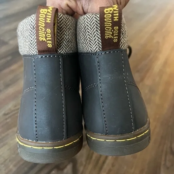 Dr Martens Maelly Padded Collar Brown Leather Ankle Boots