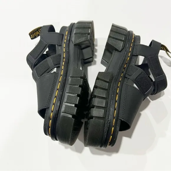 Dr. Martens Ricki Nylon 3 Strap Platform Sandal Black Size 7