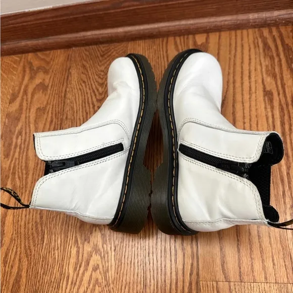 Dr Martens White 2976 Boots Girls Size 1