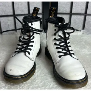 Dr Martens White Aur Wait Lace Up Boots