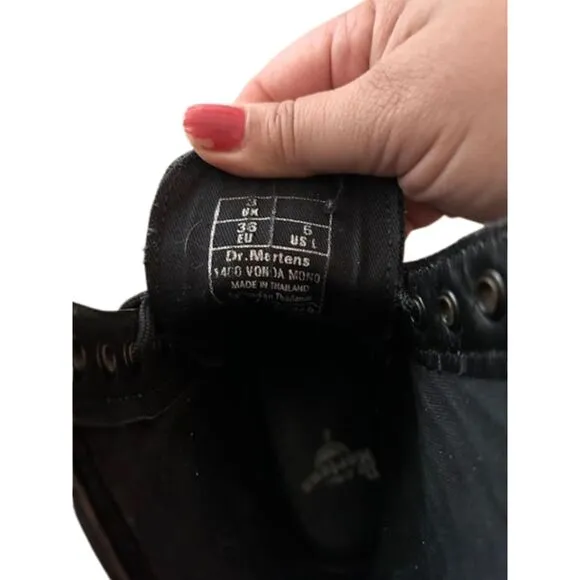 Dr Martens Women's 1460 Vonda Mono Boot Size 36 (5US) Black Embroidered Flowers