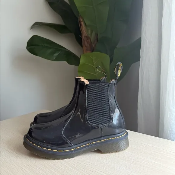 Dr. Martens Women’s Black Patent Leather Chelsea Boots Size 5