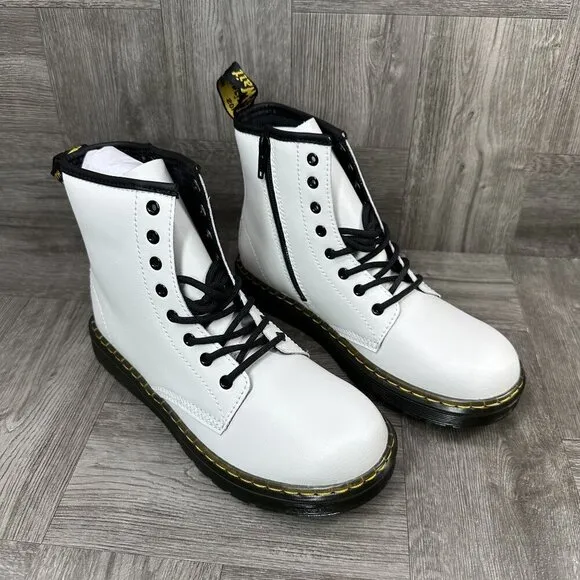 Dr Martens Zavala Youth size 4 White Combat Boots 27197100