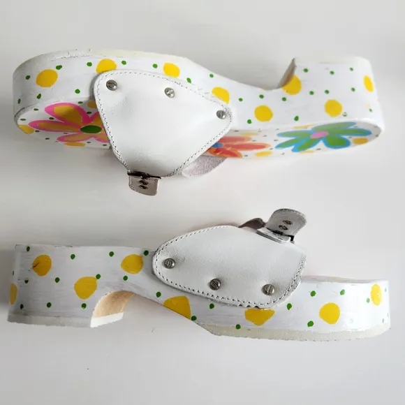 Dr. Scholl's Painted Flowers Wood Sandals W/ White Uppers Made In Italy, Size 10