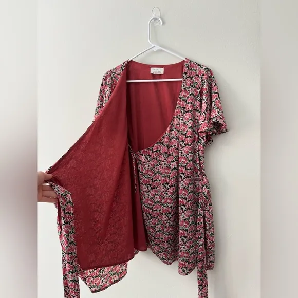 DRESS FORUM Floral-Print Satin Wrap Mini Dress