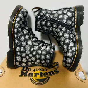 Dr.Martens boots for kids