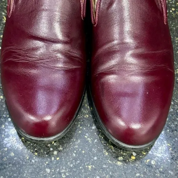 Duke   Dexter Cordovan Slip On Leather Loafers. Size 8.