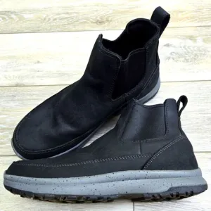 Duluth Trading Company Men's Wild Boar Casual Slip-On Boots black size 10