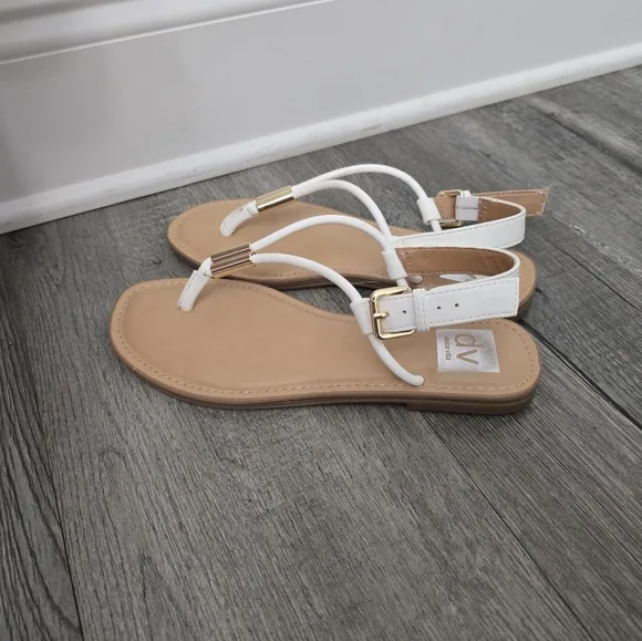 DV Dolce Vita Jache flat Sandals