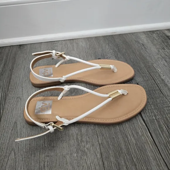 DV Dolce Vita Jache flat Sandals