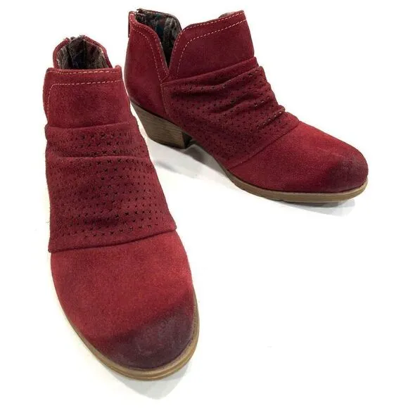 EARTH ORIGINS Suede Booties (Sz 11 wide)