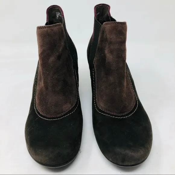 Earthies Genoa Suede Ankle Boots