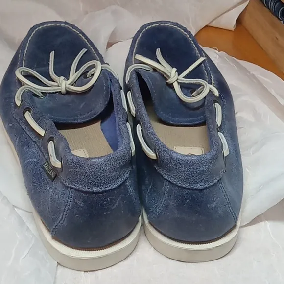 Eastland blue leather boat shoe size 9.5