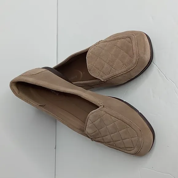 Easy Spirit Women’s Loafers - Fawn Tan Suede Leather - 9M