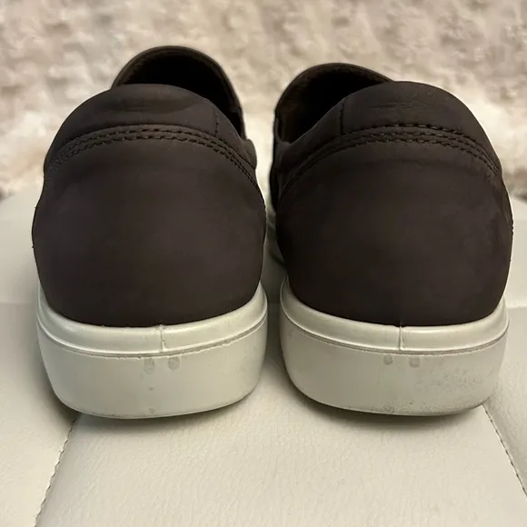 Ecco Brown Loafers Comfortable Slip-Ons/ ZIZE 9.5