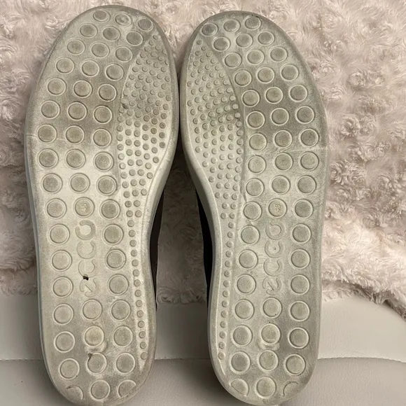 Ecco Brown Loafers Comfortable Slip-Ons/ ZIZE 9.5
