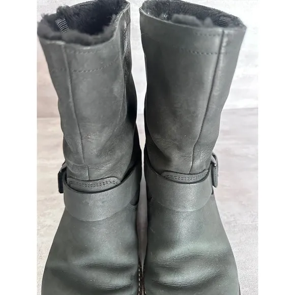 Ecco Leather Moto Boots Faux Fur Lined Buckle Detail Warm Winter Black