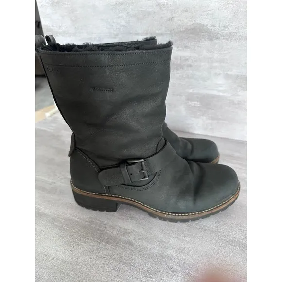 Ecco Leather Moto Boots Faux Fur Lined Buckle Detail Warm Winter Black