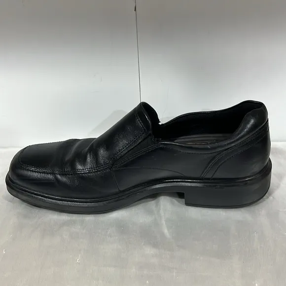 ECCO Men Helsinki 2 Slip-On Leather Loafers Size EU44-US10-10.5 BLACK dress shoe