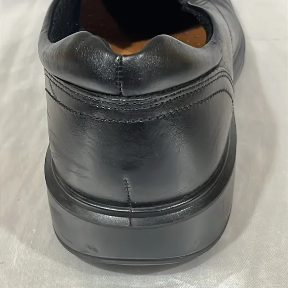 ECCO Men Helsinki 2 Slip-On Leather Loafers Size EU44-US10-10.5 BLACK dress shoe
